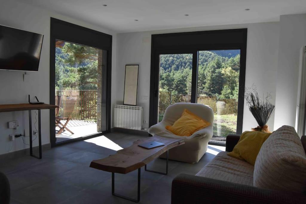 Cal Manubens Villa Castellar del Riu Exterior photo
